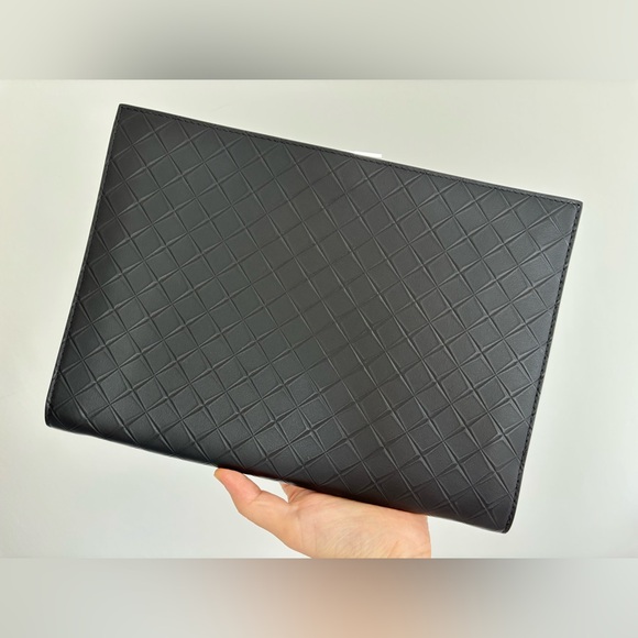 Brand new Bottega Veneta handbag - Picture 2 of 8